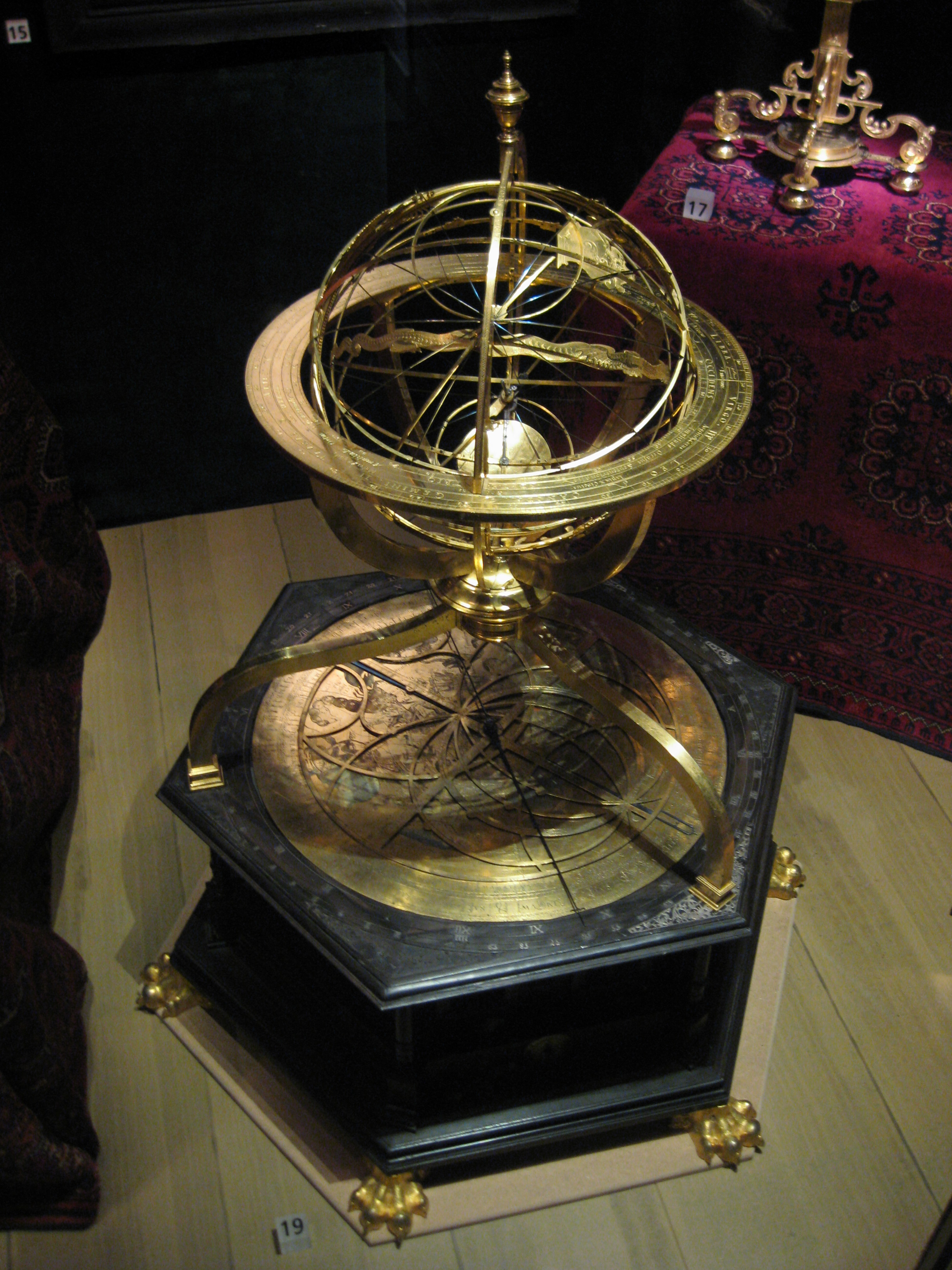 upload.wikimedia.org_wikipedia_commons_e_e4_armillary_sphere_with_astronomical_clock.jpg